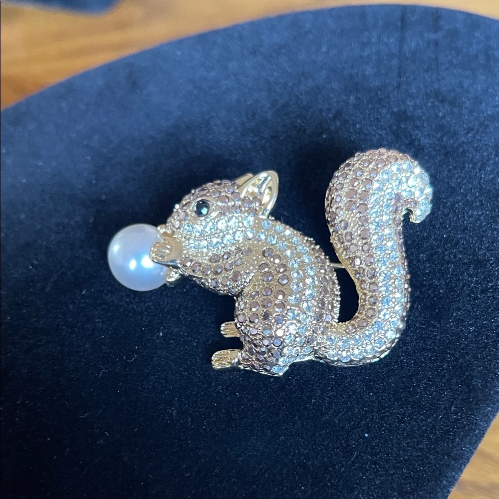 Napier Gold Squirrel Brooch with Pearl Accent